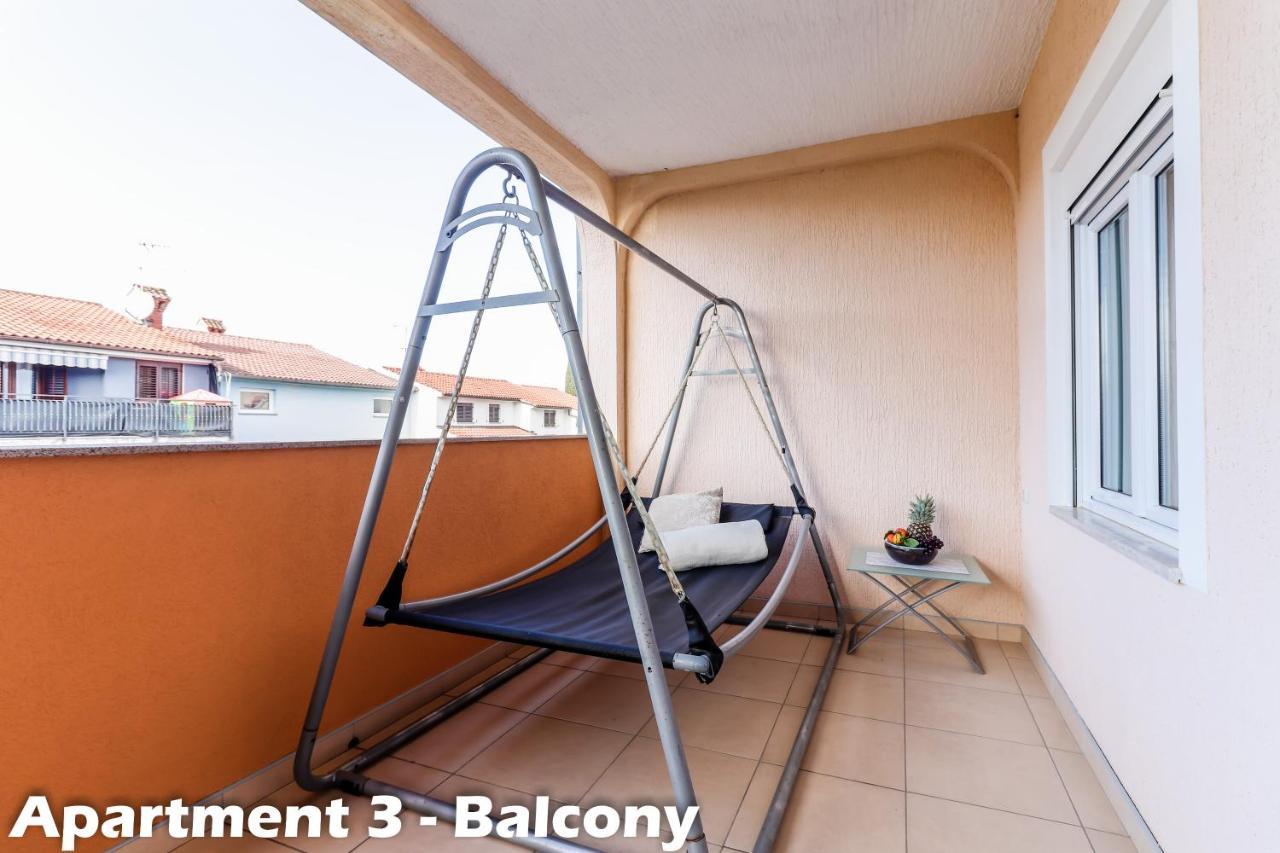 Apartments Juric Върсар Екстериор снимка