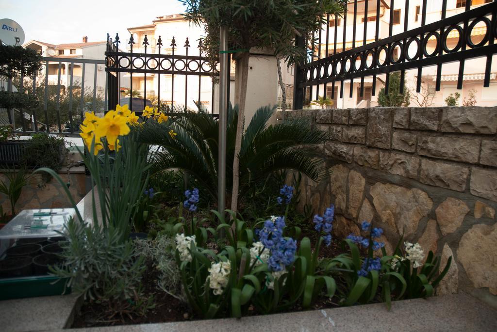 Apartments Juric Върсар Екстериор снимка