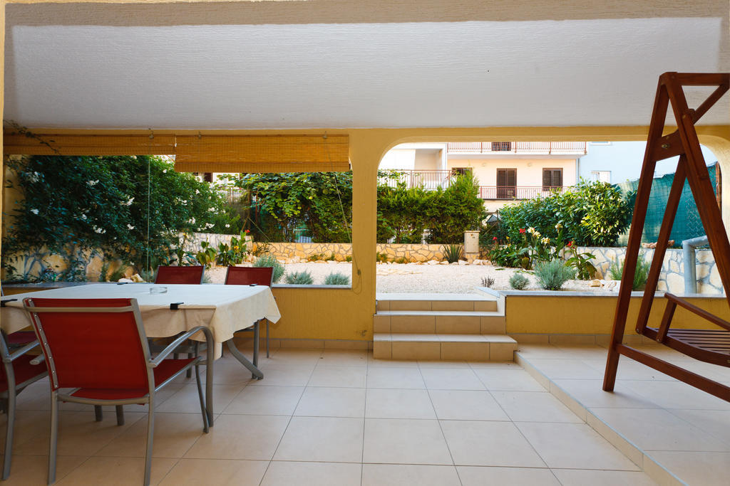 Apartments Juric Върсар Екстериор снимка
